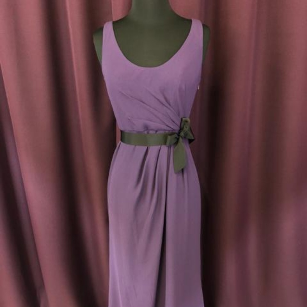 White By Vera Wang Open Back Dress